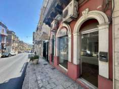 Foto Locale Commerciale in vendita a Ragusa, Centro