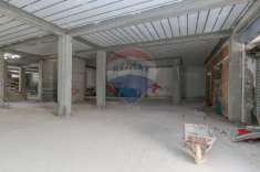 Foto Locale Commerciale in vendita a Siracusa, Ermocrate