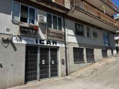 Foto Locale commerciale in Vendita in zona SEMICENTRO