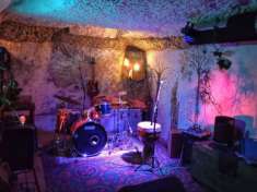 Foto Locale di musica dal vivo con bar