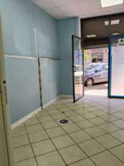 Foto LOCALE IN VENDITA A POCHI PASSI DALLA CITTADELLA GIUDIZIARIA