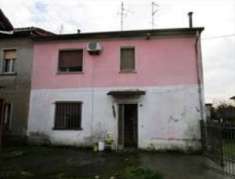 Foto Loft in Vendita, 6 Locali, 145 mq, Monticelli d'Ongina
