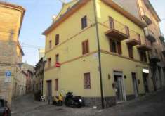 Foto Loft in Vendita, 6 Locali, 97 mq, Monte Urano