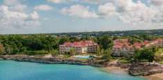 Foto Lusso caraibico: Villa fronte mare con piscina a Hispaniola Beach, Sosa, DR
