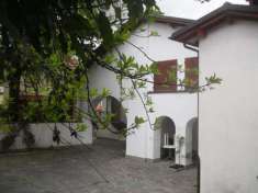 Foto M 1001-IN ESCLUSIVA-Porz. di fabbr. a 700 mt di altitudine 2 unita'compl.ristrut