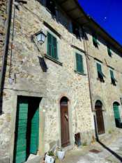 Foto M 411- Porzione di fabbricato in pietra in borgo medioevale residenziale