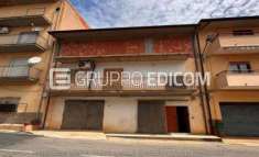 Foto Magazzini e locali di deposito di 108 mq  in vendita a Cutro - Rif. 4529473