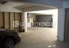 Foto Magazzini e locali di deposito di 301 mq  in vendita a Siderno - Rif. 4523885