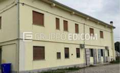 Foto Magazzini e locali di deposito in vendita a Cento - Rif. 4527745