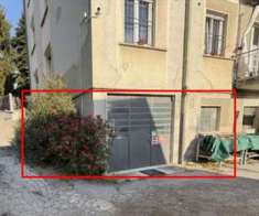 Foto Magazzino in Vendita, 1 Locale, 100 mq, Erba