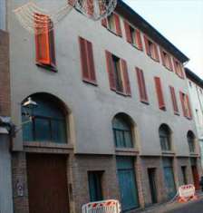 Foto Magazzino in Vendita, 1 Locale, 127 mq, Forl