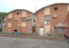 Foto Magazzino in Vendita, 1 Locale, 3338,5 mq, Ferrara