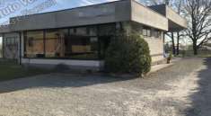 Foto Magazzino in Vendita, 1 Locale, 362 mq, Sala Baganza