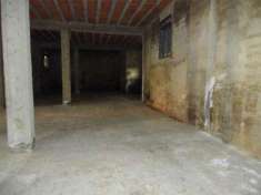 Foto Magazzino in Vendita, 1 Locale, 430 mq, Agrigento (Villaggio Mos