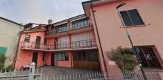 Foto Magazzino in Vendita, 1 Locale, 75 mq, Peia