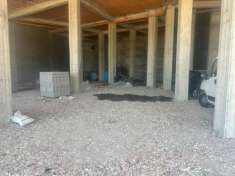 Foto Magazzino in vendita a Belpasso