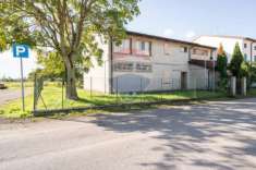 Foto Magazzino in vendita a Brescello - 4 locali 340mq