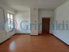Foto Magazzino in vendita a Grugliasco - 4 locali 480mq