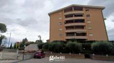 Foto Magazzino in vendita a Lanciano - 1 locale 654mq