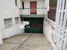 Foto MAGAZZINO PIANO STRADA