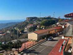 Foto Mansarda in Corso Umberto I