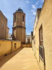 Foto MARSALA INTERO STABILE DI OLTRE 400 MQ CON GIRADINO PRIVATO DI 500 MQ