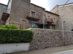 Foto Marzano Appio vendesi casa indipendente 12 vani 240 Mq