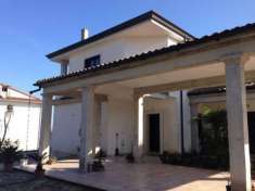 Foto Marzano Appio vendesi villa 12 vani 300 Mq