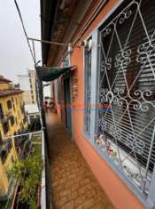 Foto MILANO, VIA IMBONATI - TRILOCALE 100 MQ CON CUCINA ABITABILE