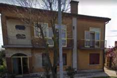 Foto Minerbe:Appartamento con terreno edificabile