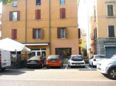 Foto MODENA Viale Storchi Negozio (Muri) completamente Ristrutturato