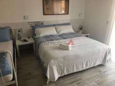 Foto Monza -  Attivit  di AFFITTACAMERE comprensivo dei muri dell'immobile