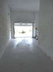 Foto MULAZZO-Ampio garage, soppalcabile-
