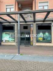 Foto Negozi, botteghe di 110 mq  in vendita a Verona - Rif. 4523069