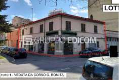 Foto Negozi, botteghe di 149 mq  in vendita a Tortona - Rif. 4495392