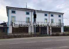 Foto Negozi, botteghe di 450 mq  in vendita a Villafranca di Verona - Rif. 4506088