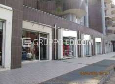 Foto Negozi, botteghe di 83 mq  in vendita a Cosenza - Rif. 4525885