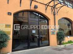 Foto Negozi, botteghe di 92 mq  in vendita a Saronno - Rif. 4508168