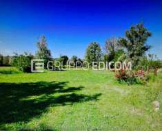 Foto Negozi, botteghe in vendita a Fabro - Rif. 4525543