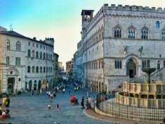 Foto Negozio in Corso Pietro Vannucci