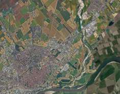 Foto Negozio in Vendita, 1 Locale, 103 mq, Piacenza