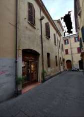 Foto Negozio in Vendita, 1 Locale, 117 mq, Cesena