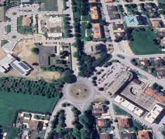Foto Negozio in Vendita, 1 Locale, 122 mq, Bastia Umbra