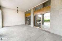 Foto Negozio in Vendita, 1 Locale, 23 mq, Luserna San Giovanni