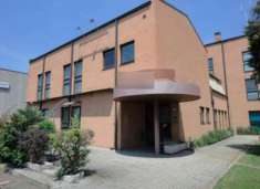 Foto Negozio in Vendita, 1 Locale, 350 mq, Carpi