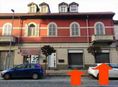 Foto Negozio in Vendita, 1 Locale, 429,8 mq, Vercelli