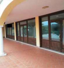 Foto Negozio in Vendita, 1 Locale, 60 mq, Manerba del Garda