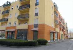Foto Negozio in Vendita, 1 Locale, 75 mq, Chiampo