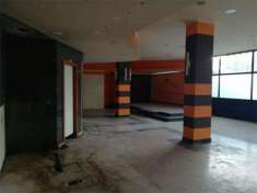 Foto Negozio in Vendita, 2 Locali, 275 mq, Ancona (PALOMBARE)