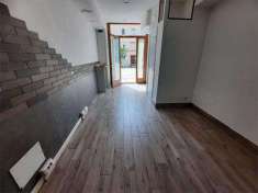Foto Negozio in Vendita, 2 Locali, 30 mq, Macerata